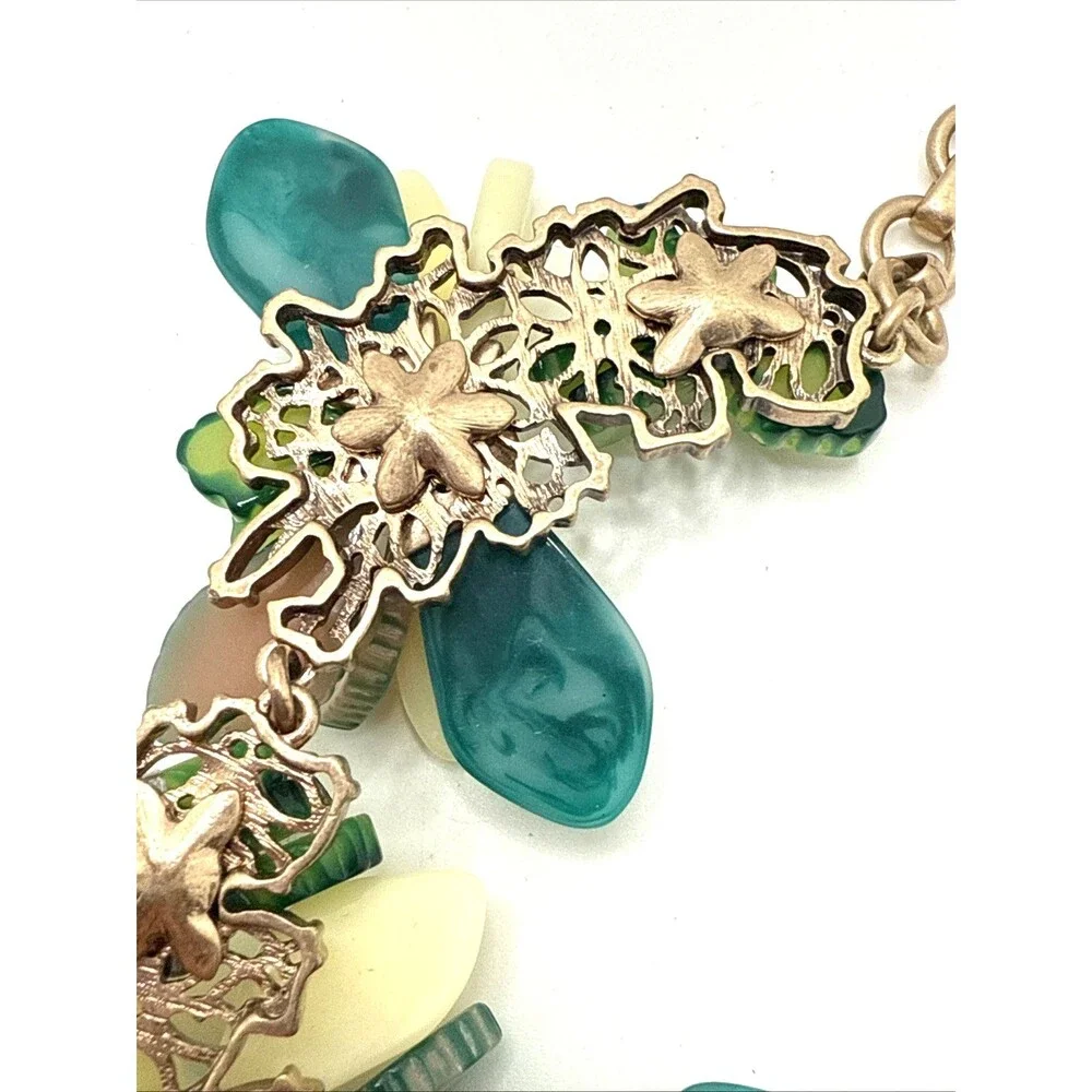 Talbots Green White Floral Necklace Gold Tone Statement Bib Runway 18-21